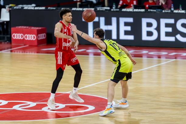 关键时刻 关键时刻