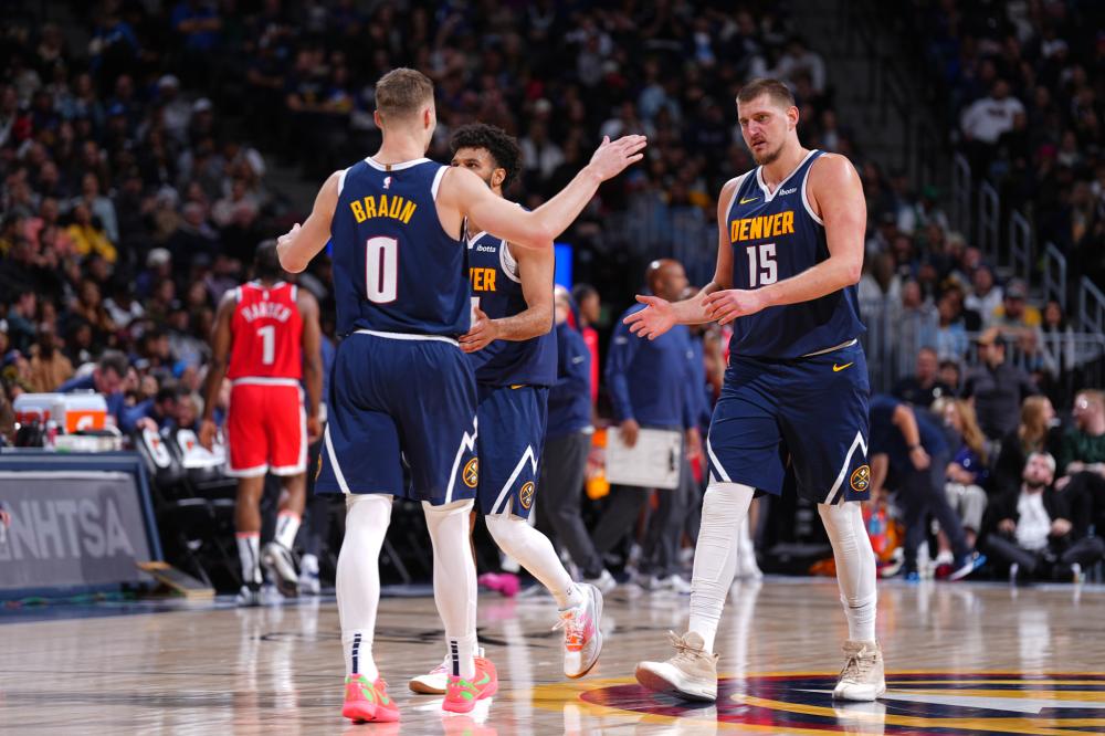 式拉开了冬 式拉开了冬